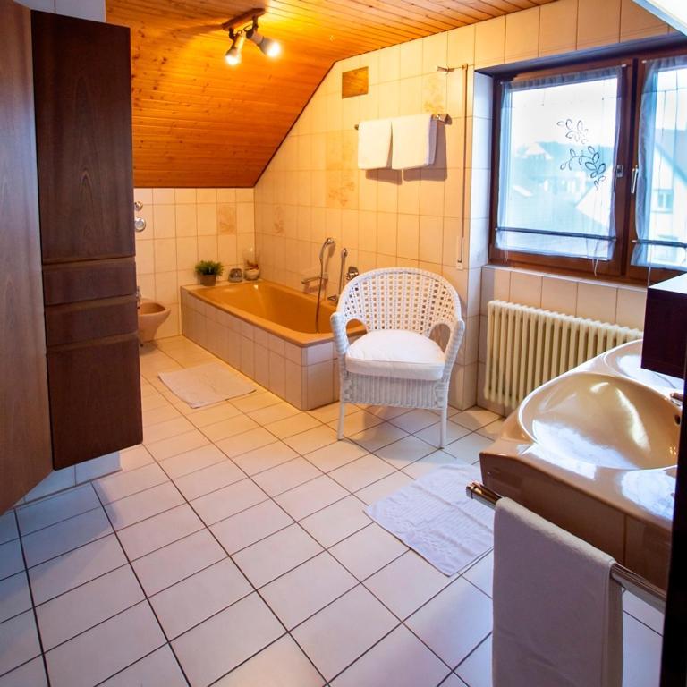 Haus Rose Bed & Breakfast Allensbach Ngoại thất bức ảnh