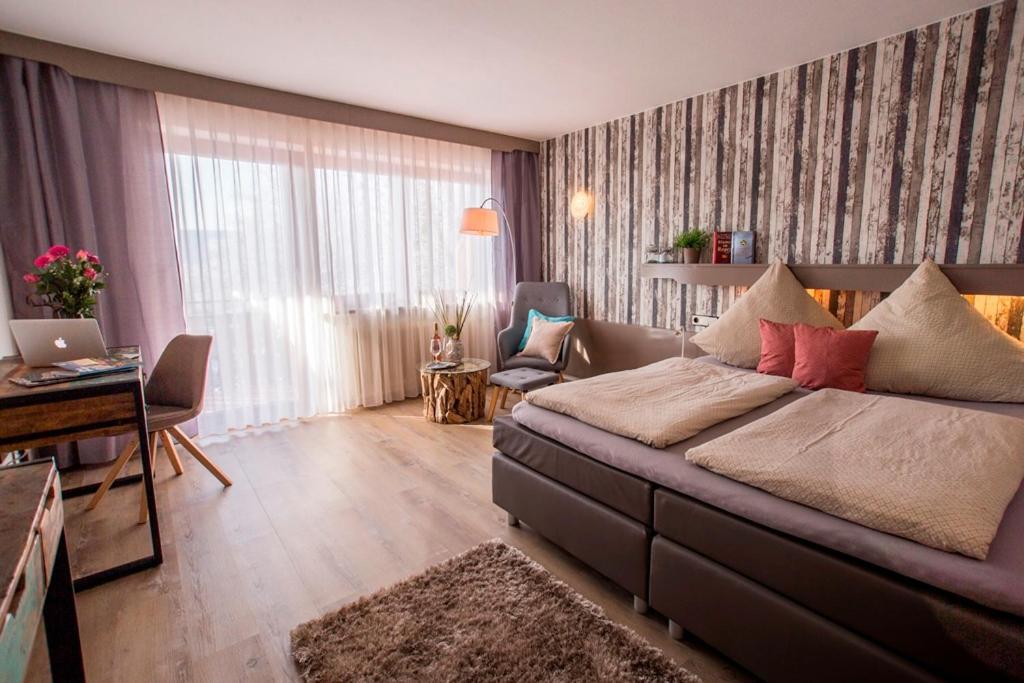Haus Rose Bed & Breakfast Allensbach Ngoại thất bức ảnh