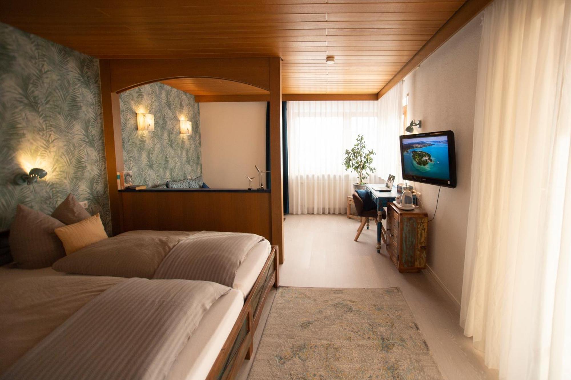 Haus Rose Bed & Breakfast Allensbach Ngoại thất bức ảnh