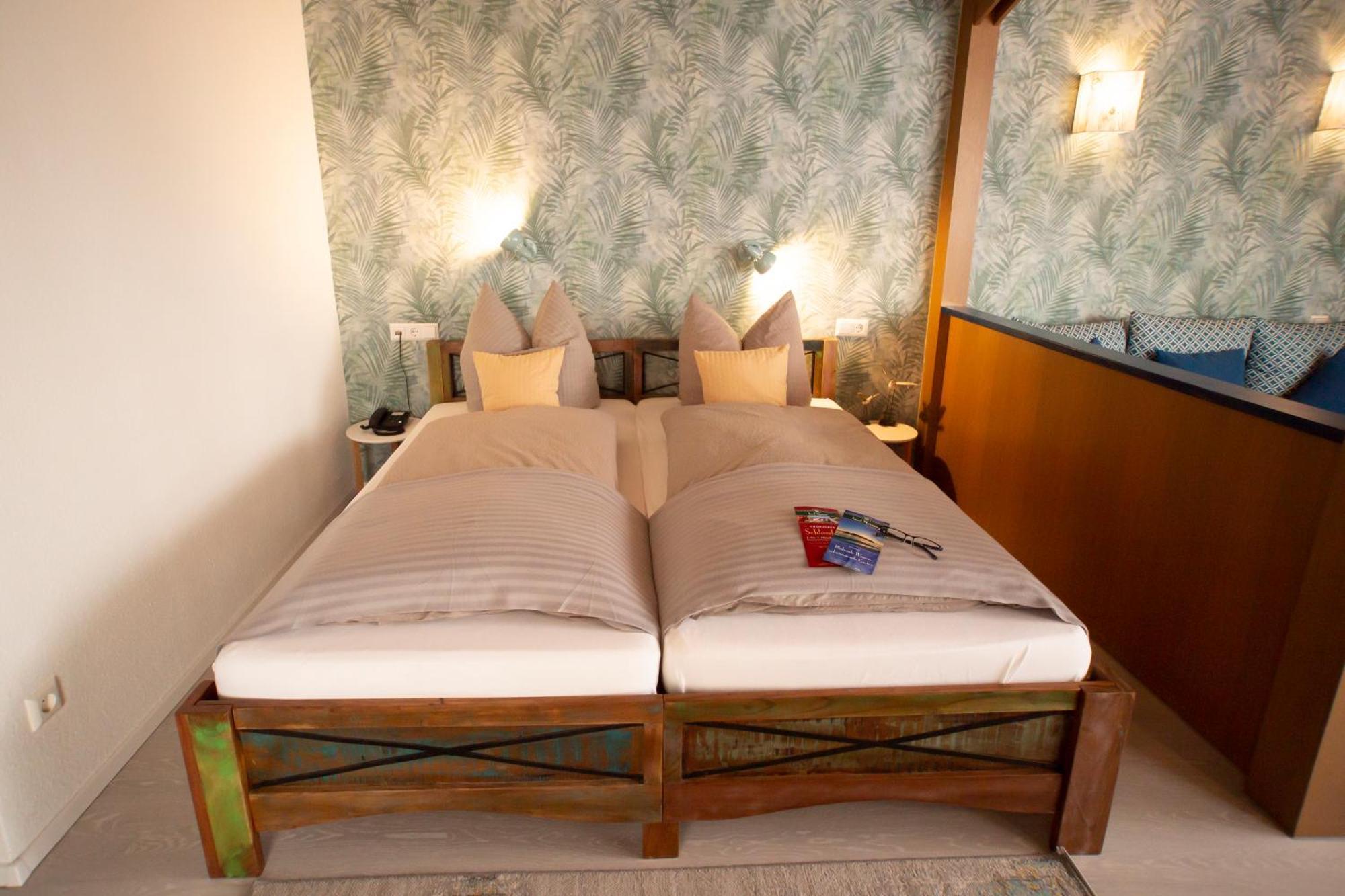 Haus Rose Bed & Breakfast Allensbach Ngoại thất bức ảnh