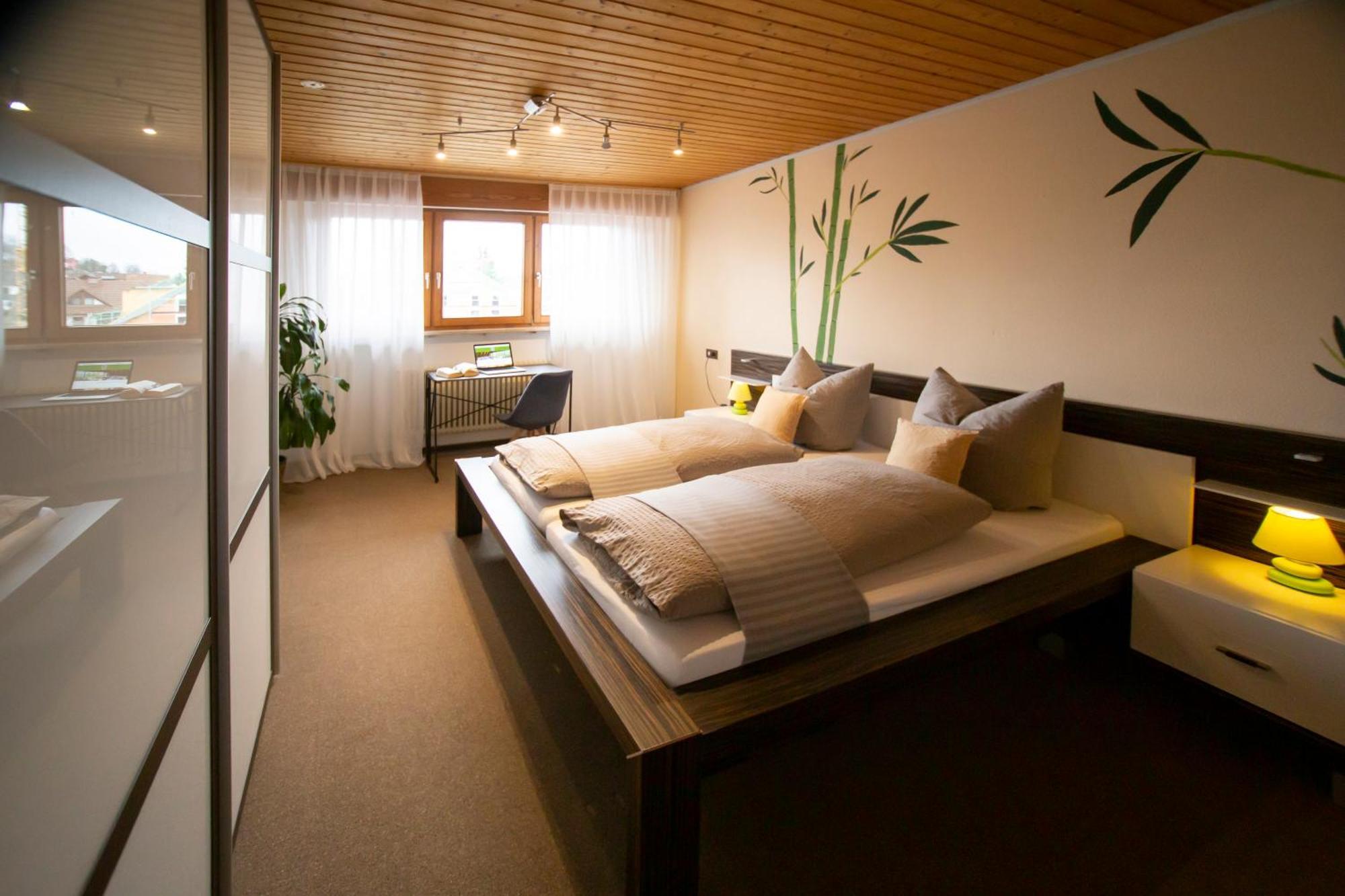 Haus Rose Bed & Breakfast Allensbach Ngoại thất bức ảnh