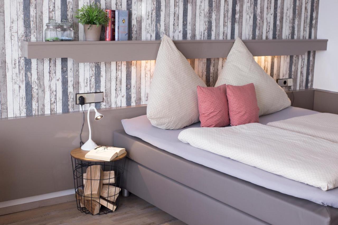 Haus Rose Bed & Breakfast Allensbach Ngoại thất bức ảnh